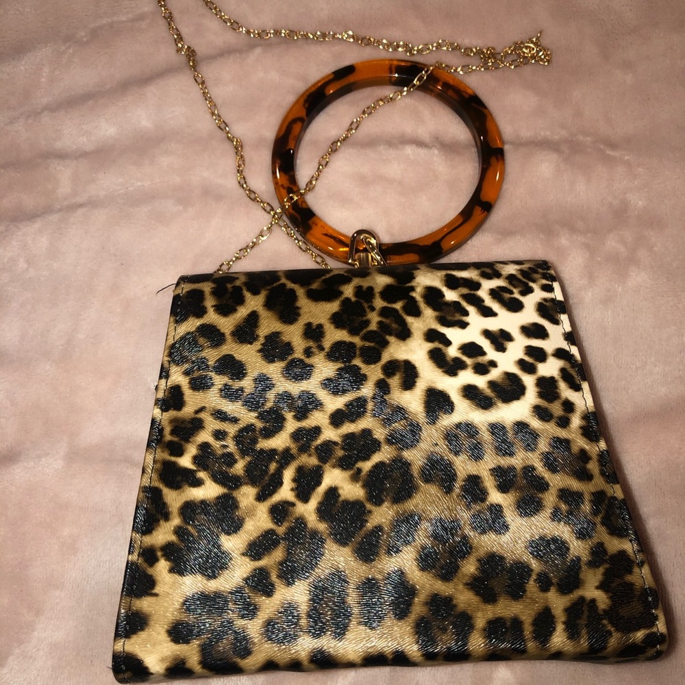 Leopard Handbag - Picture 3 of 3